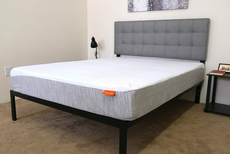 best hybrid mattress for seniors