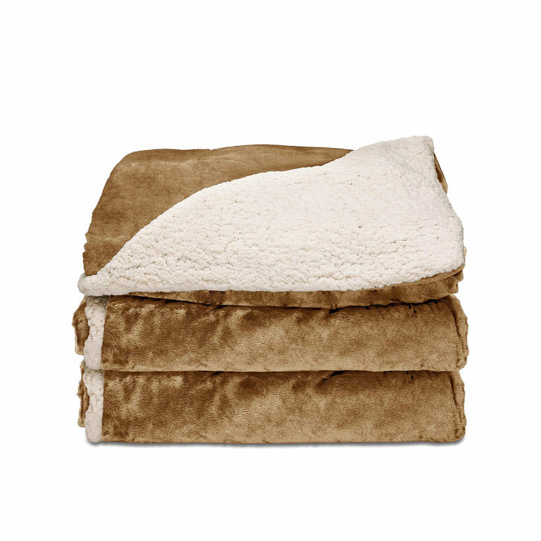 Sunbeam® Reversible Sherpa/Royalmink™ Heated Throw 