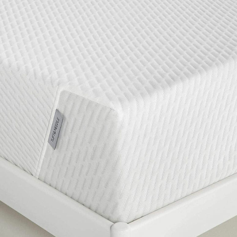 Tuft & Needle Queen Mattress