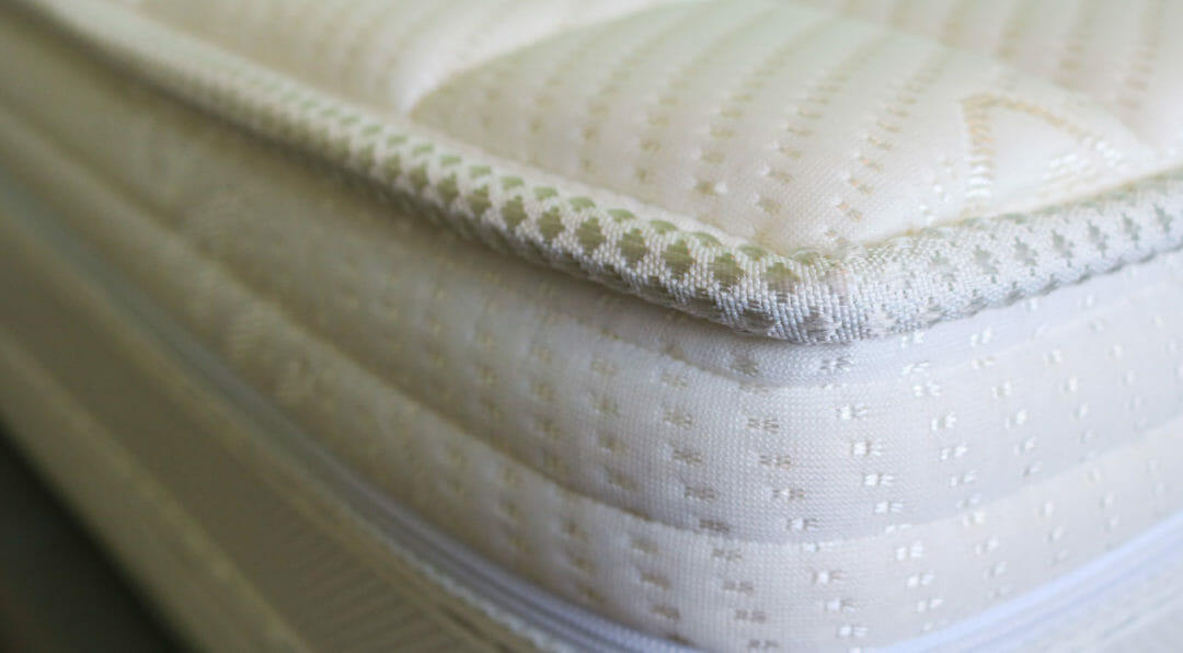Innerspring Vs. Memory Foam Online Mattress Review