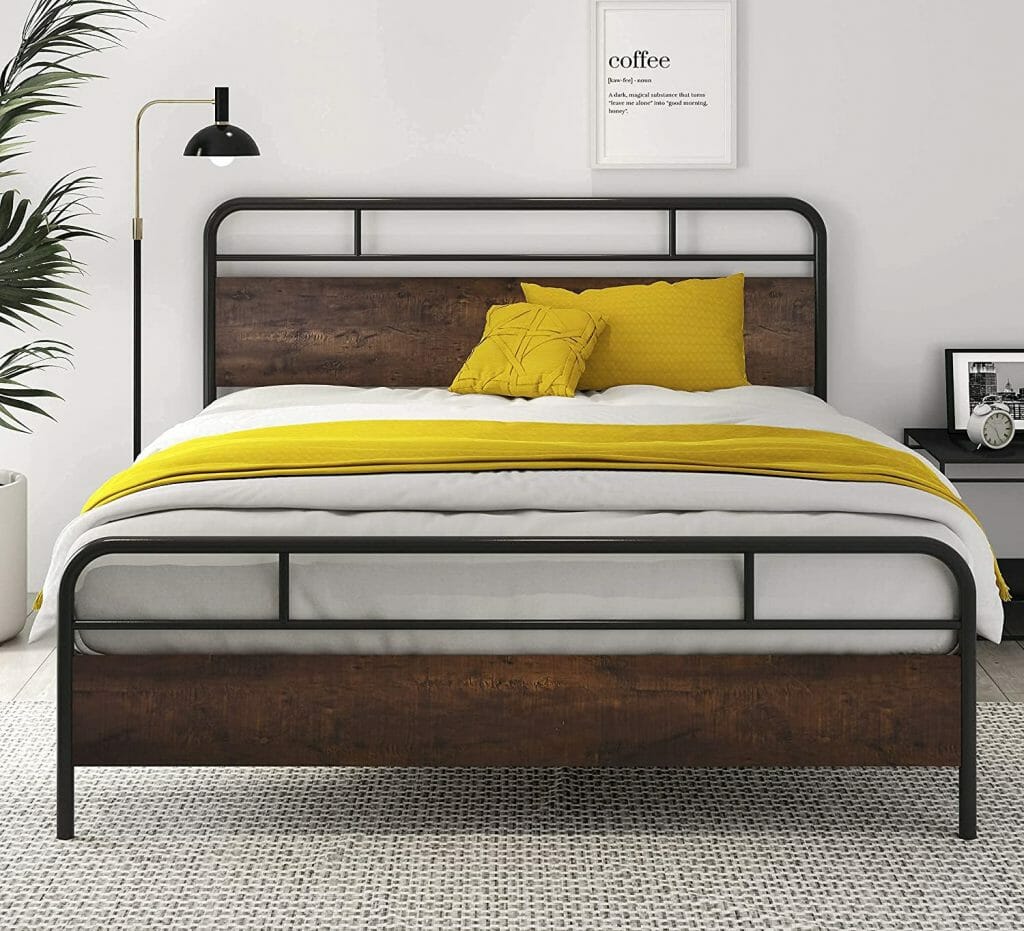 The Best Wrought Iron Bed Frames 9