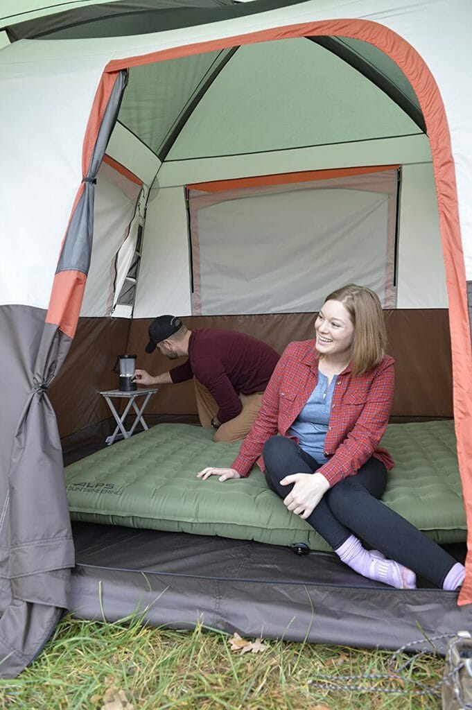 camping mattresses for couples